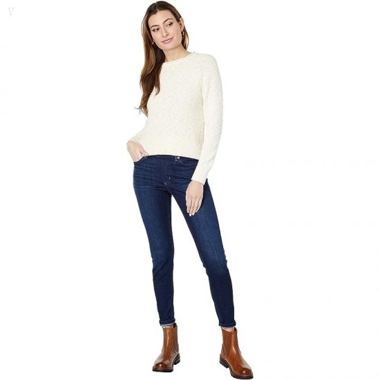 L.L.Bean BeanFlex Pull-On Jeans in Rinsed Rinsed ID-DEY86YEZ