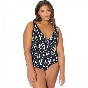 L.L.Bean Slimming Swimwear Tanksuit Print Black Ikat ID-5tppLbFQ