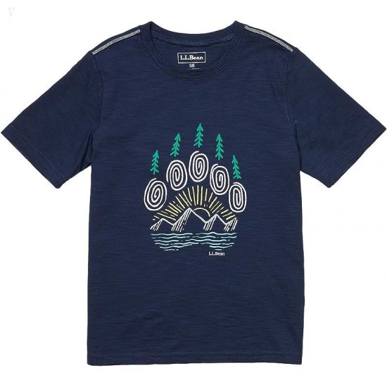 L.L.Bean Graphic Tee Glow in the Dark (Big Kids) Nautical Navy Bear Claw ID-lGv8Wxiq