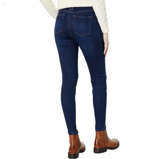 L.L.Bean BeanFlex Pull-On Jeans in Rinsed Rinsed ID-DEY86YEZ